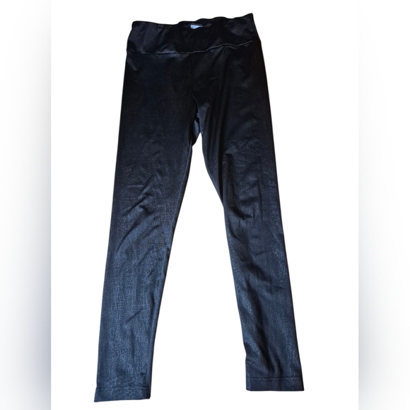 No Boundaries Glossy Charcoal Leggings - Picture 1 of 6